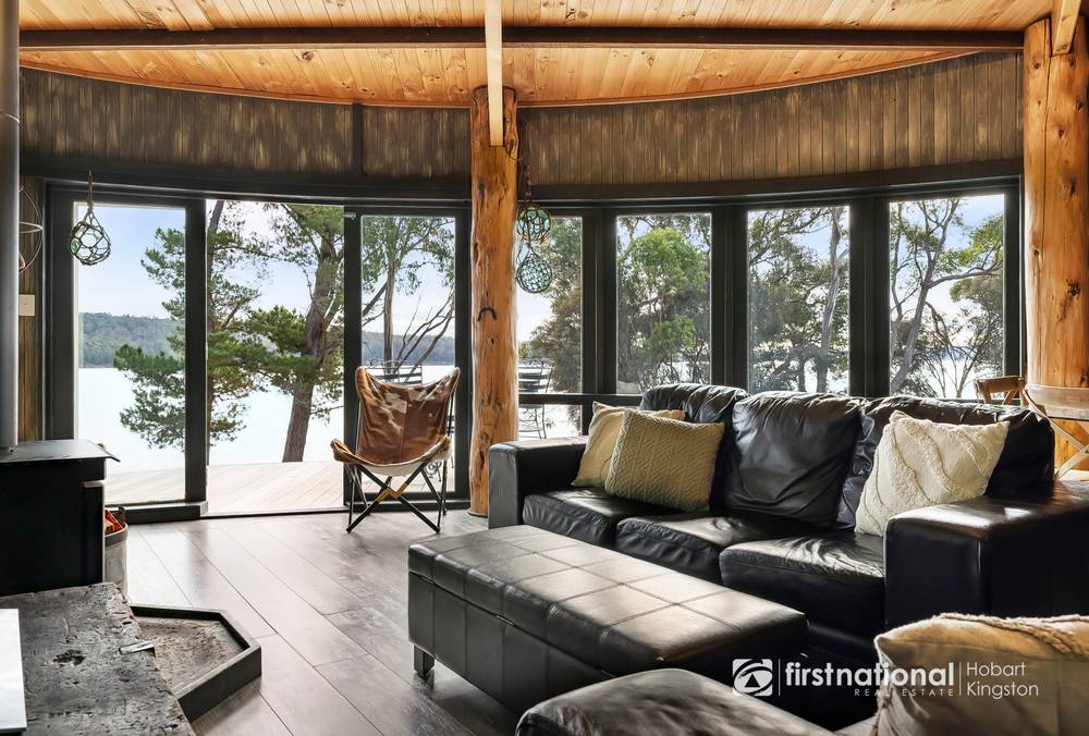 215 Lighthouse Road, SOUTH BRUNY, TAS 7150