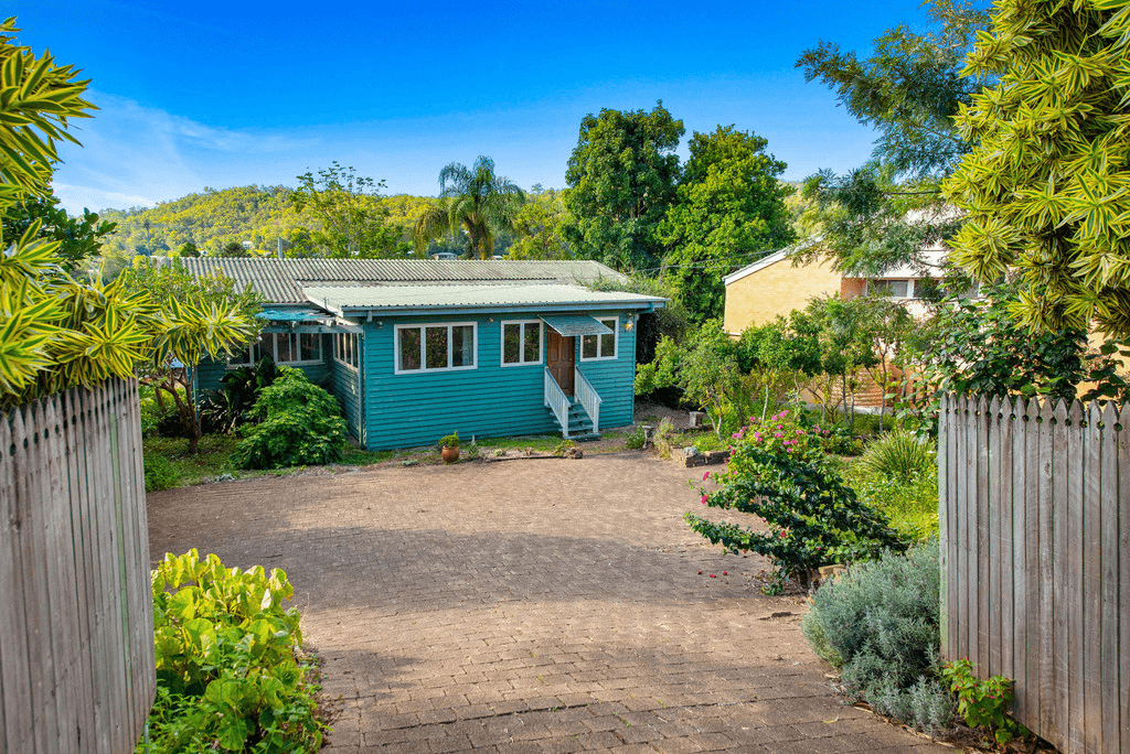 1069 Waterworks Rd, THE GAP, QLD 4061