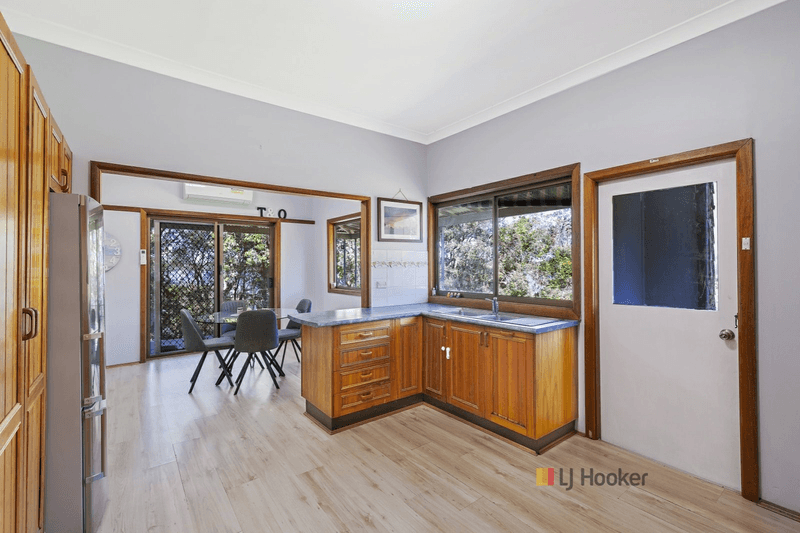 2b Harding Avenue, LAKE MUNMORAH, NSW 2259