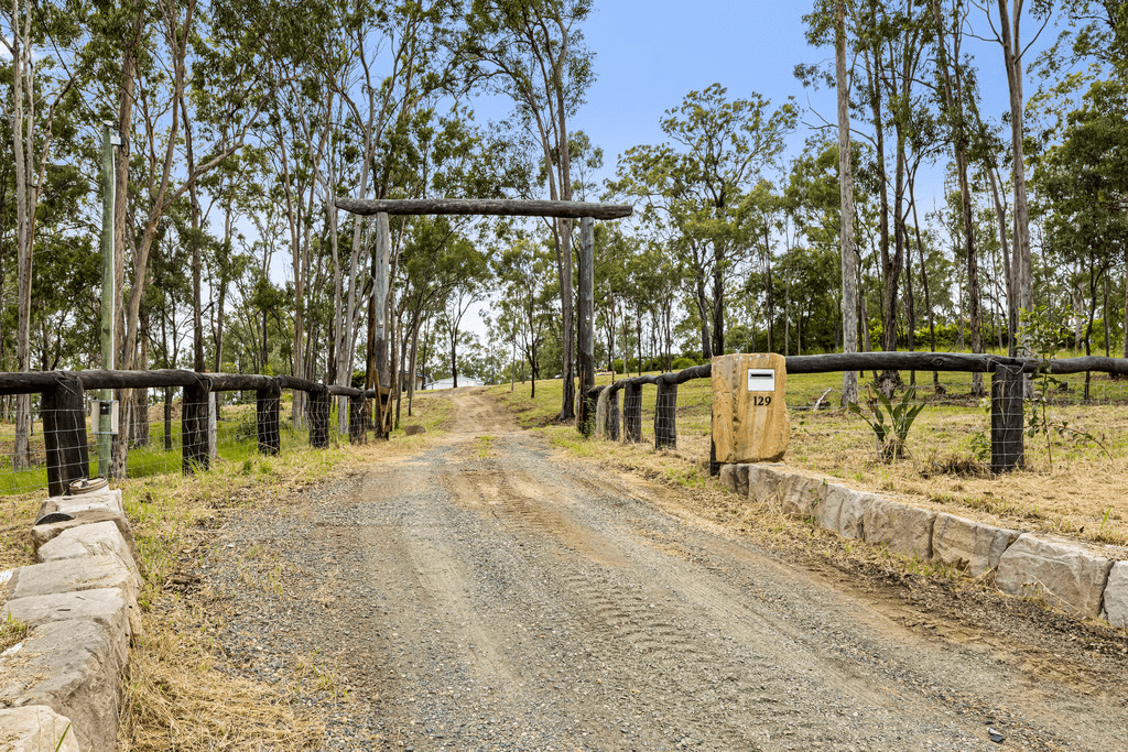 129  KOREELAH Street, UPPER LOCKYER, QLD 4352