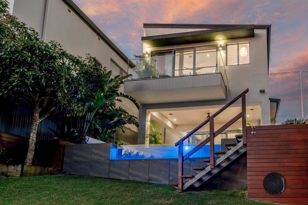 1/10 Nootka Court, BROADBEACH WATERS, QLD 4218