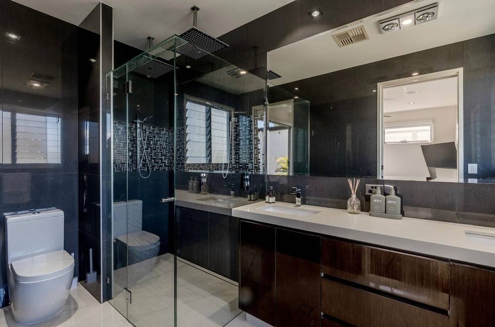 1/10 Nootka Court, BROADBEACH WATERS, QLD 4218