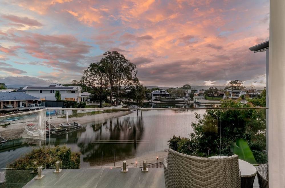 1/10 Nootka Court, BROADBEACH WATERS, QLD 4218