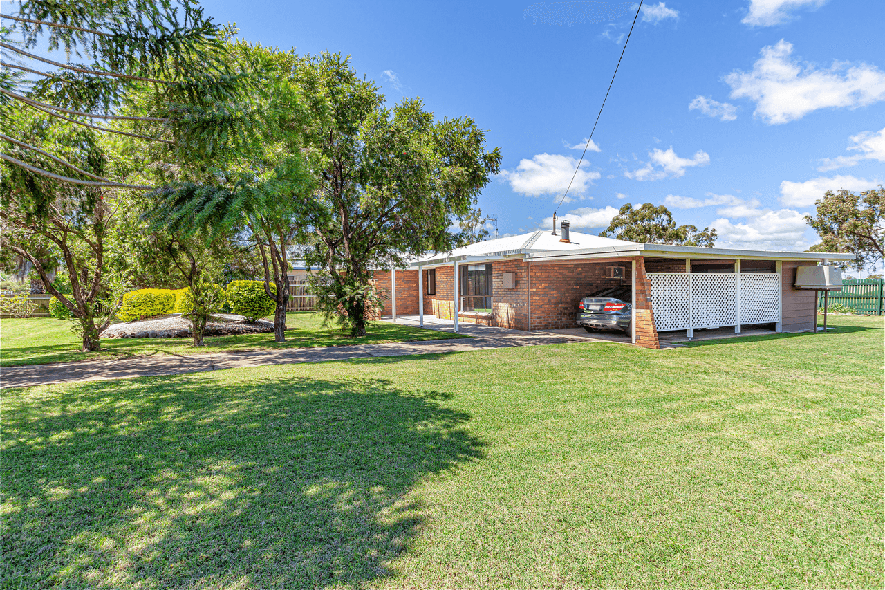 29 Cunliffe Street, OAKEY, QLD 4401