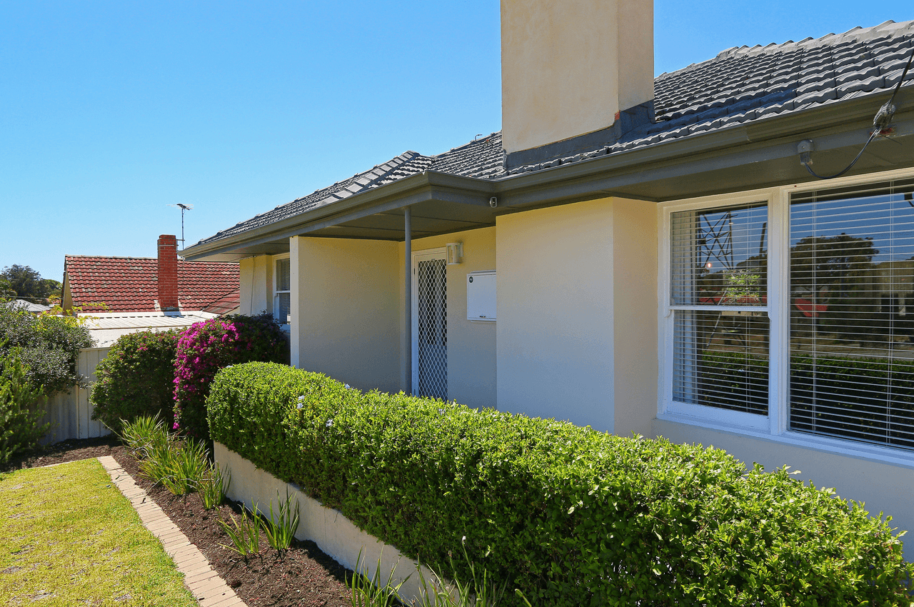 35 Cordelia Avenue, COOLBELLUP, WA 6163