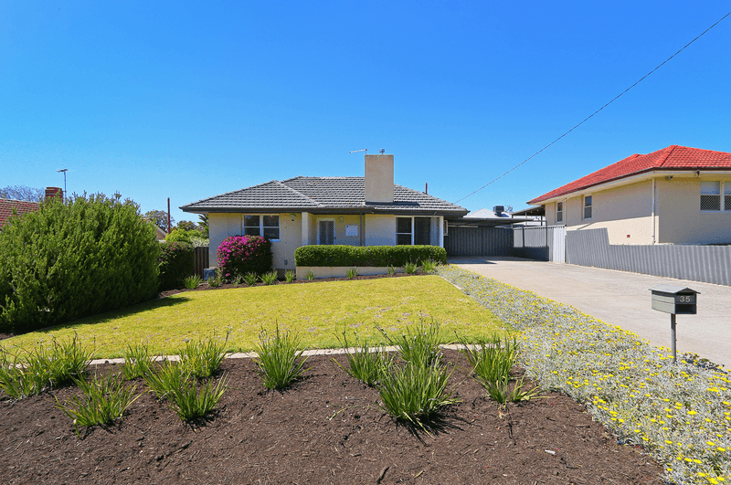 35 Cordelia Avenue, COOLBELLUP, WA 6163