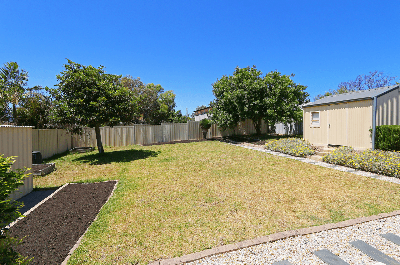 35 Cordelia Avenue, COOLBELLUP, WA 6163