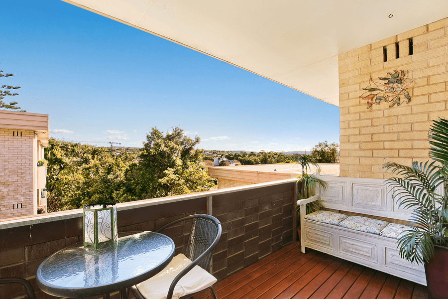 15/63 Pacific Parade, Dee Why, NSW 2099