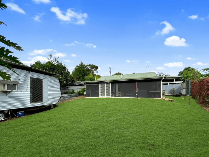 7 English Road, MALANDA, QLD 4885