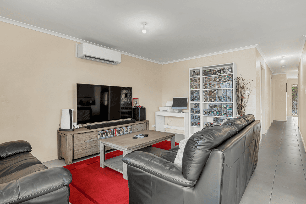 12 Meadows Lane, DAVOREN PARK, SA 5113