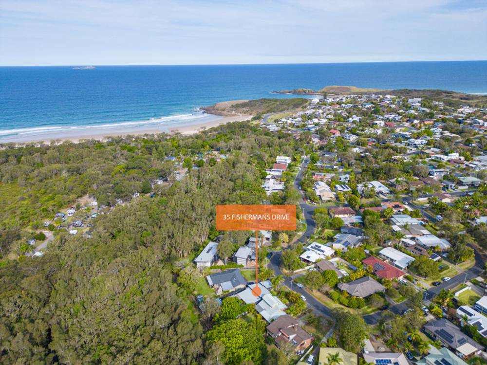 35 Fishermans Drive,Emerald Beach, NSW 2456