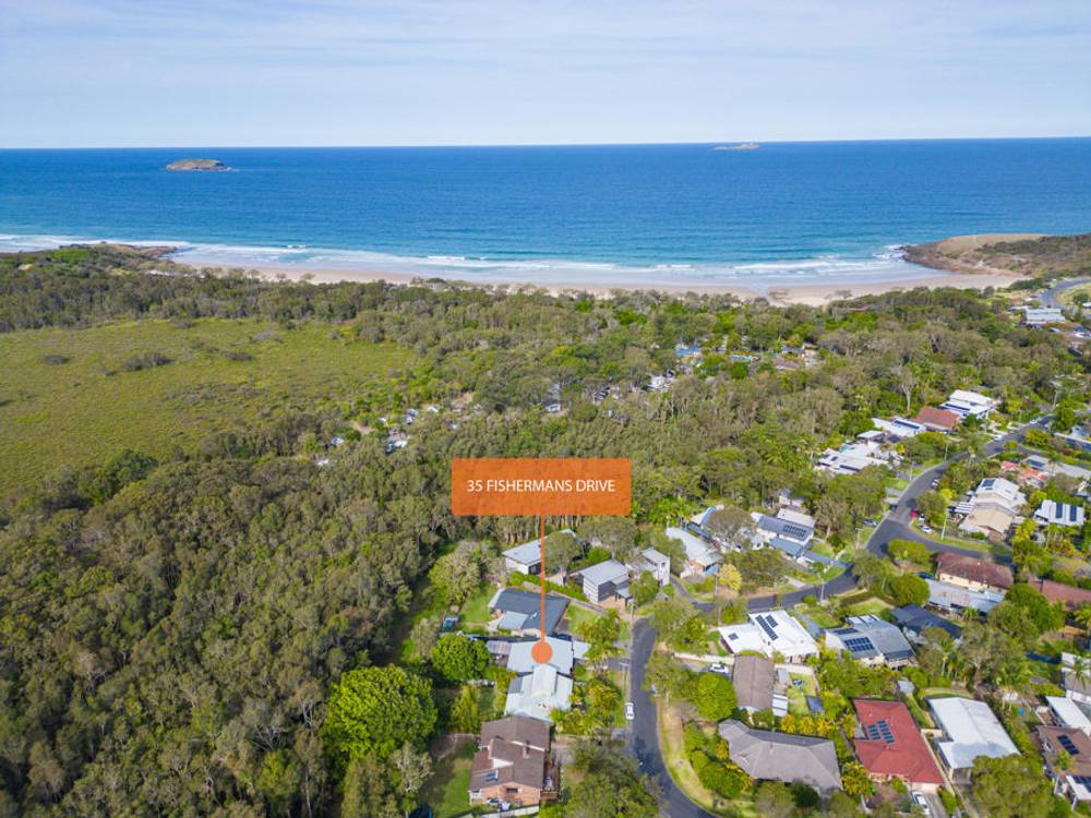 35 Fishermans Drive,Emerald Beach, NSW 2456