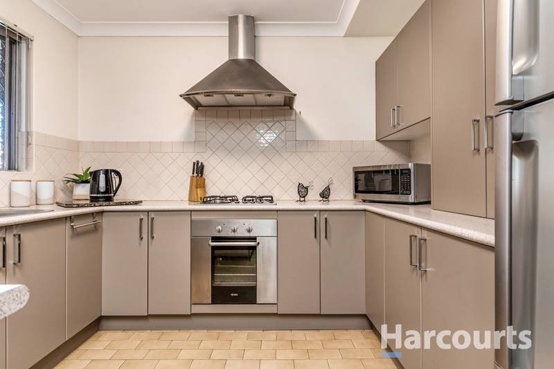 13 Hudson Avenue, GIRRAWHEEN, WA 6064