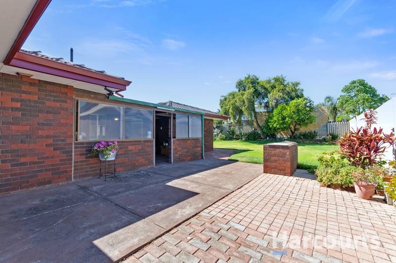 13 Hudson Avenue, GIRRAWHEEN, WA 6064