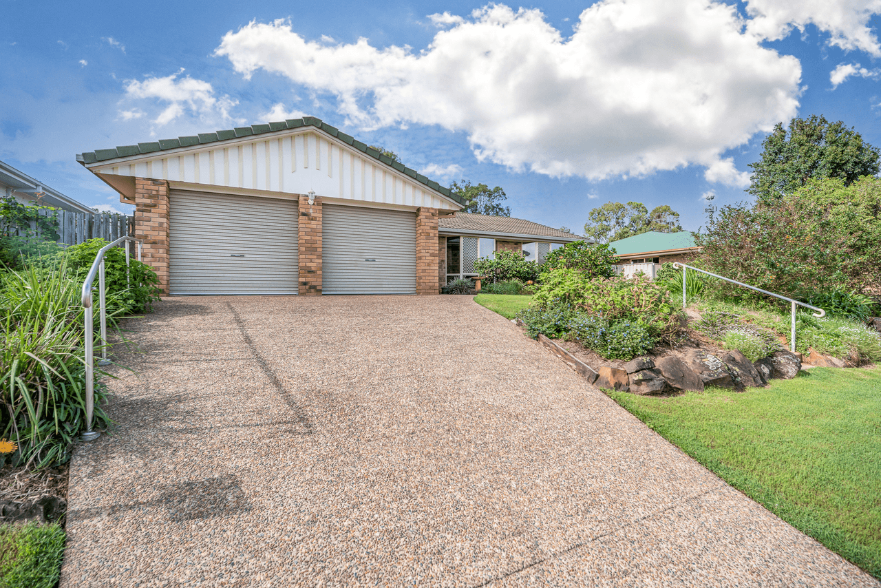 147 Brooklands Drive, BEAUDESERT, QLD 4285