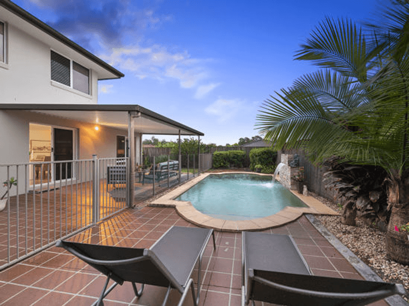 60 Mapelton Circuit, PARKINSON, QLD 4115