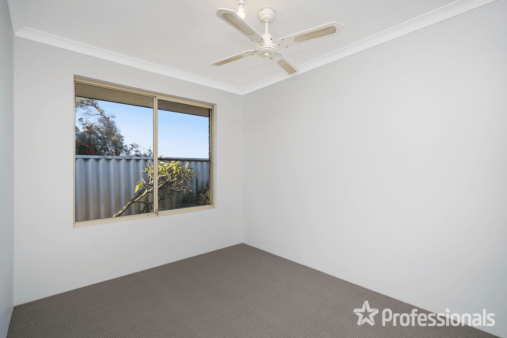 12 Longridge Rise, QUINNS ROCKS, WA 6030