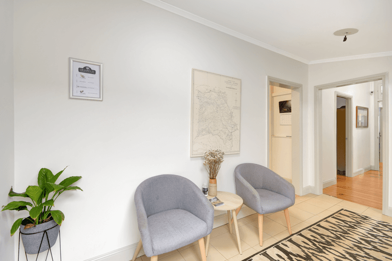 Suite 4/120 James Street, SOUTH TOOWOOMBA, QLD 4350