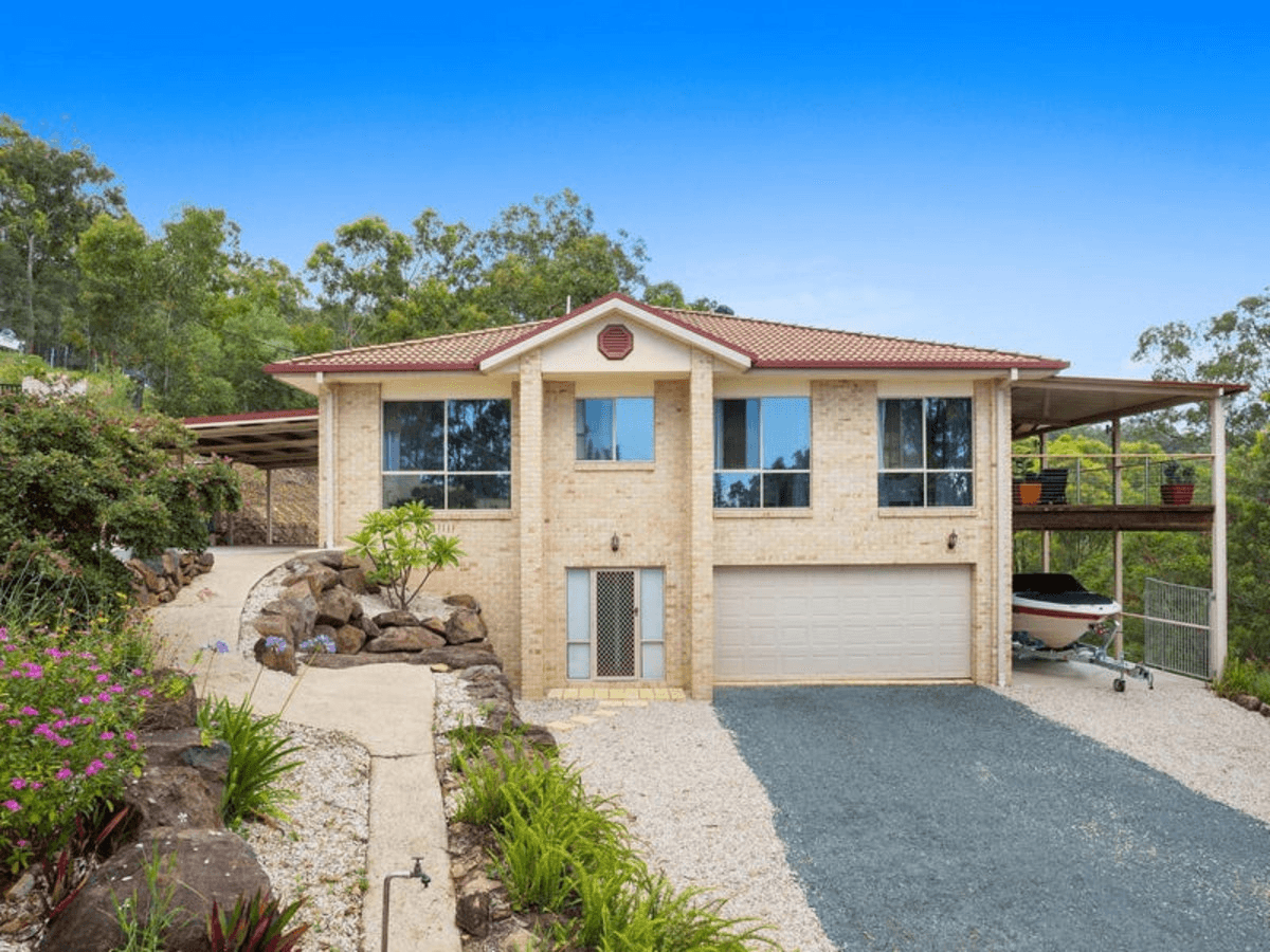 27 Glenrowan Drive, TALLAI, QLD 4213