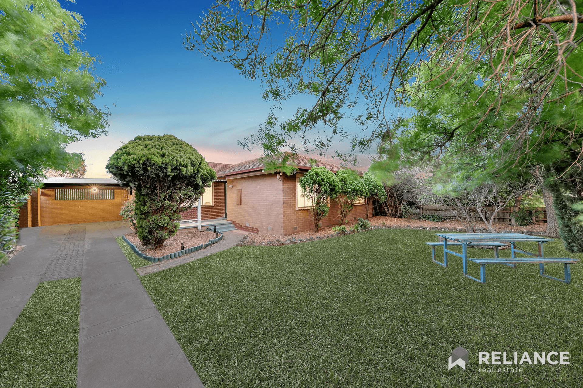 35 Mossfiel Drive, Hoppers Crossing, VIC 3029