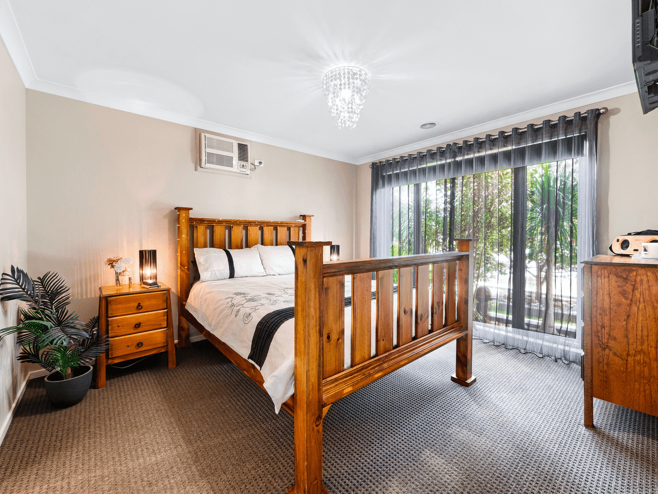 53 Ardent Crescent, CRANBOURNE EAST, VIC 3977