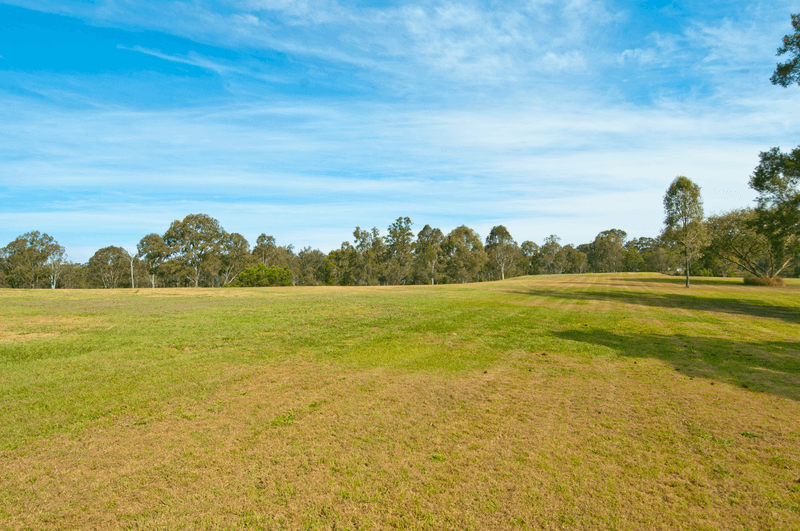 140 Smailes Road, NORTH MACLEAN, QLD 4280