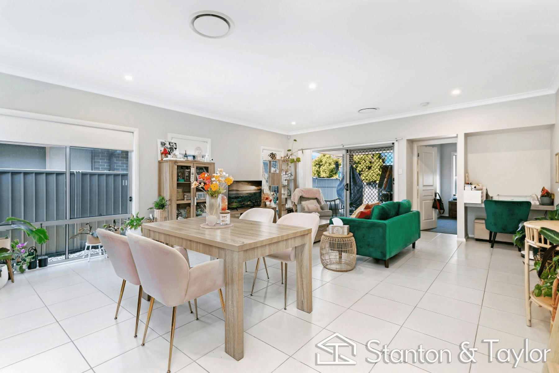 14 Milpera Street, Jordan Springs, NSW 2747