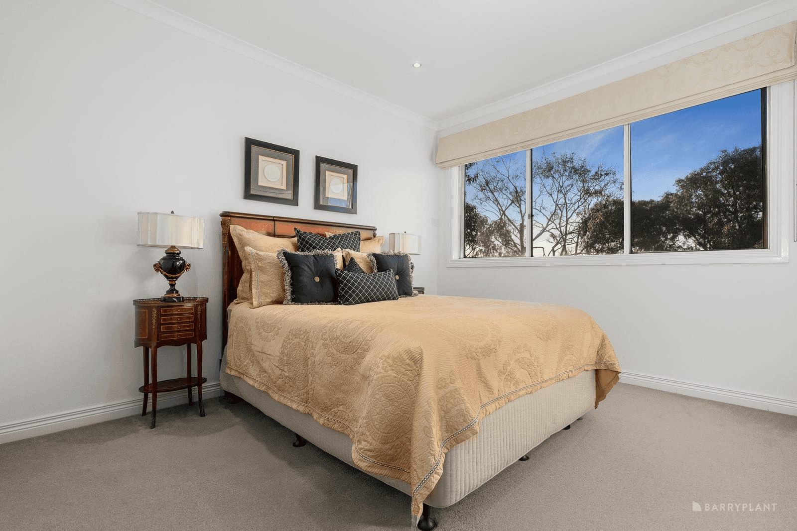 16 Coromandel Court, BULLEEN, VIC 3105