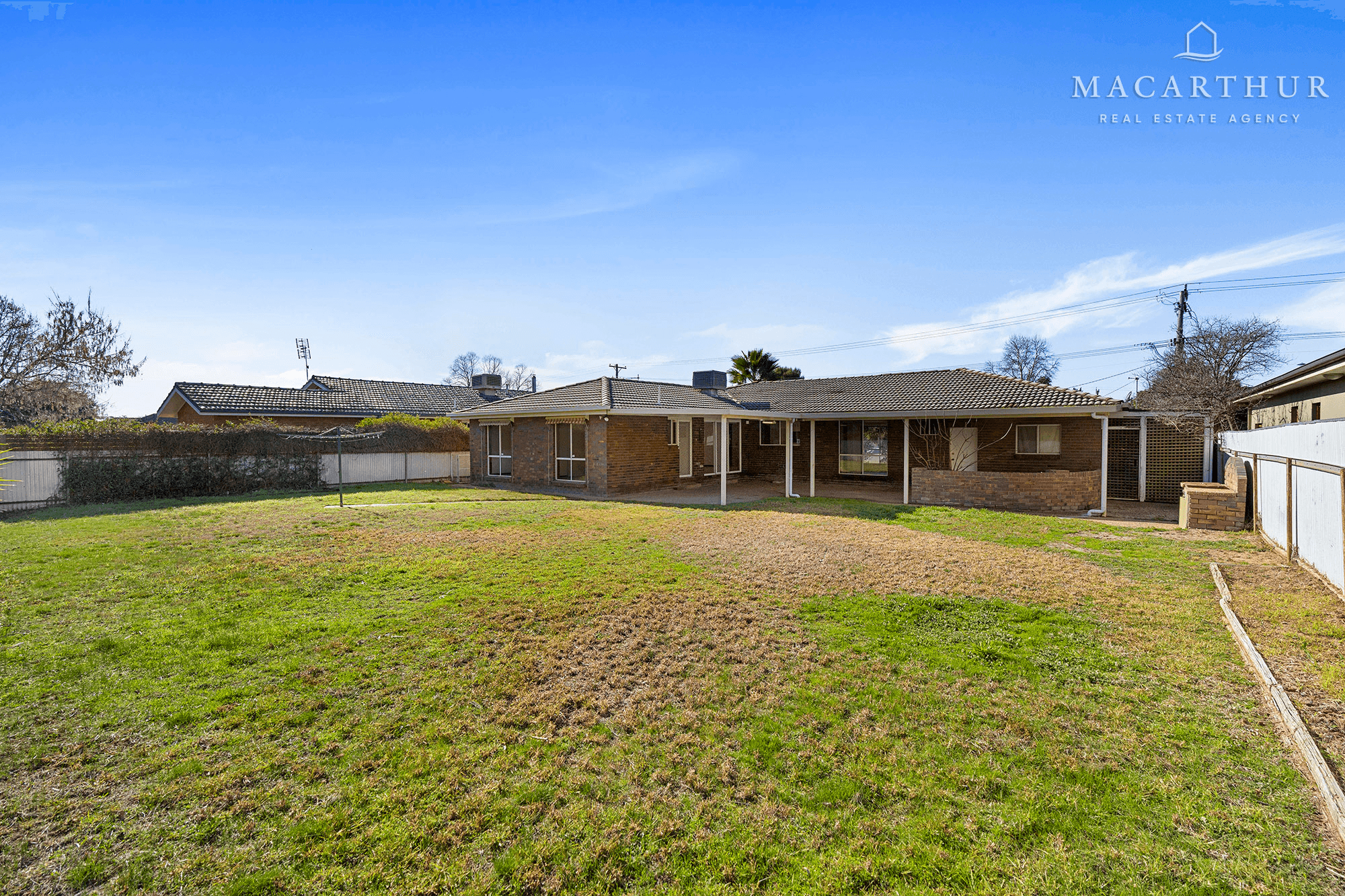 97 Dalkeith Avenue, Lake Albert, NSW 2650