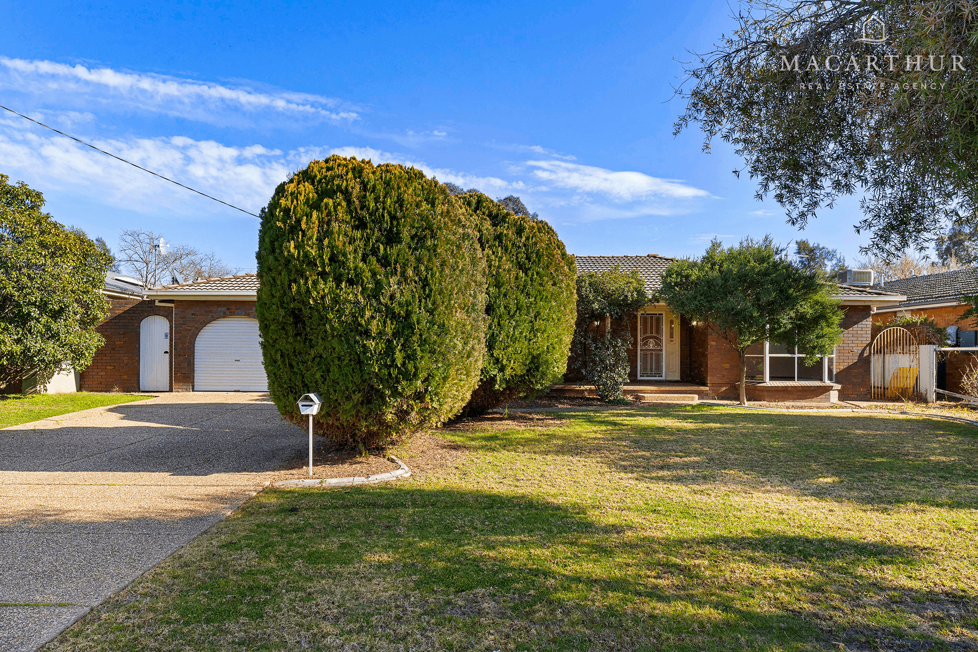 97 Dalkeith Avenue, Lake Albert, NSW 2650