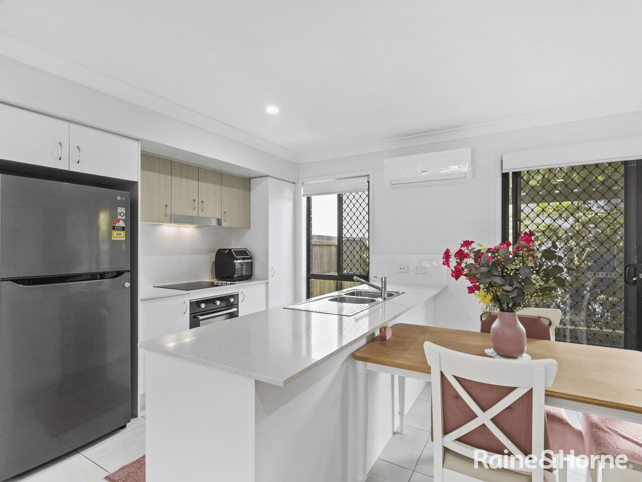 24/11 Rachow Street, THORNLANDS, QLD 4164