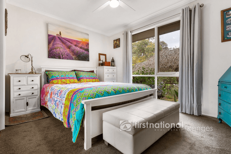 34 Joffre Parade, COCKATOO, VIC 3781