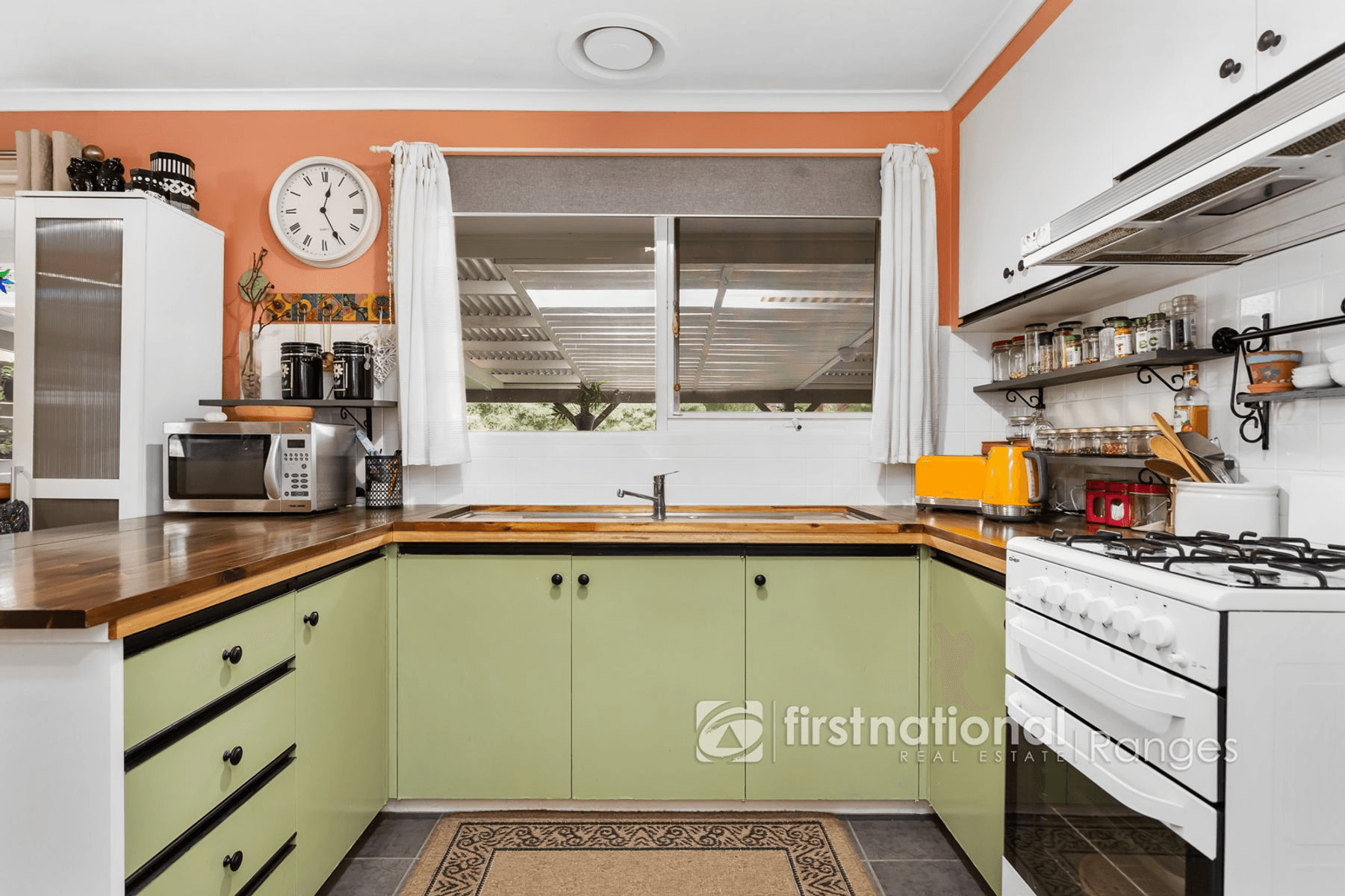 34 Joffre Parade, COCKATOO, VIC 3781