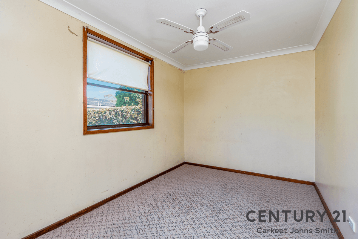 33 Glad Gunson Drive, Eleebana, NSW 2282