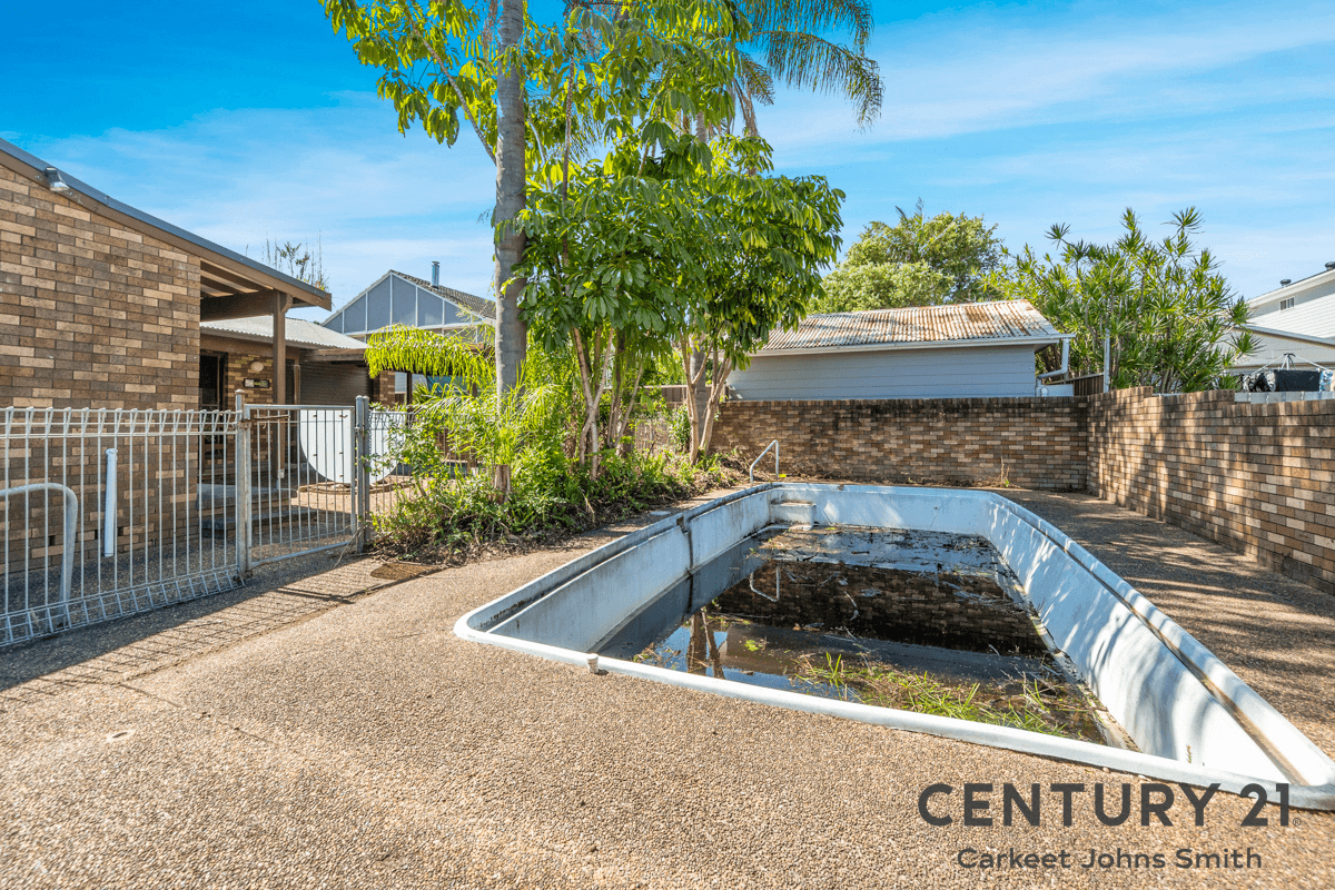 33 Glad Gunson Drive, Eleebana, NSW 2282