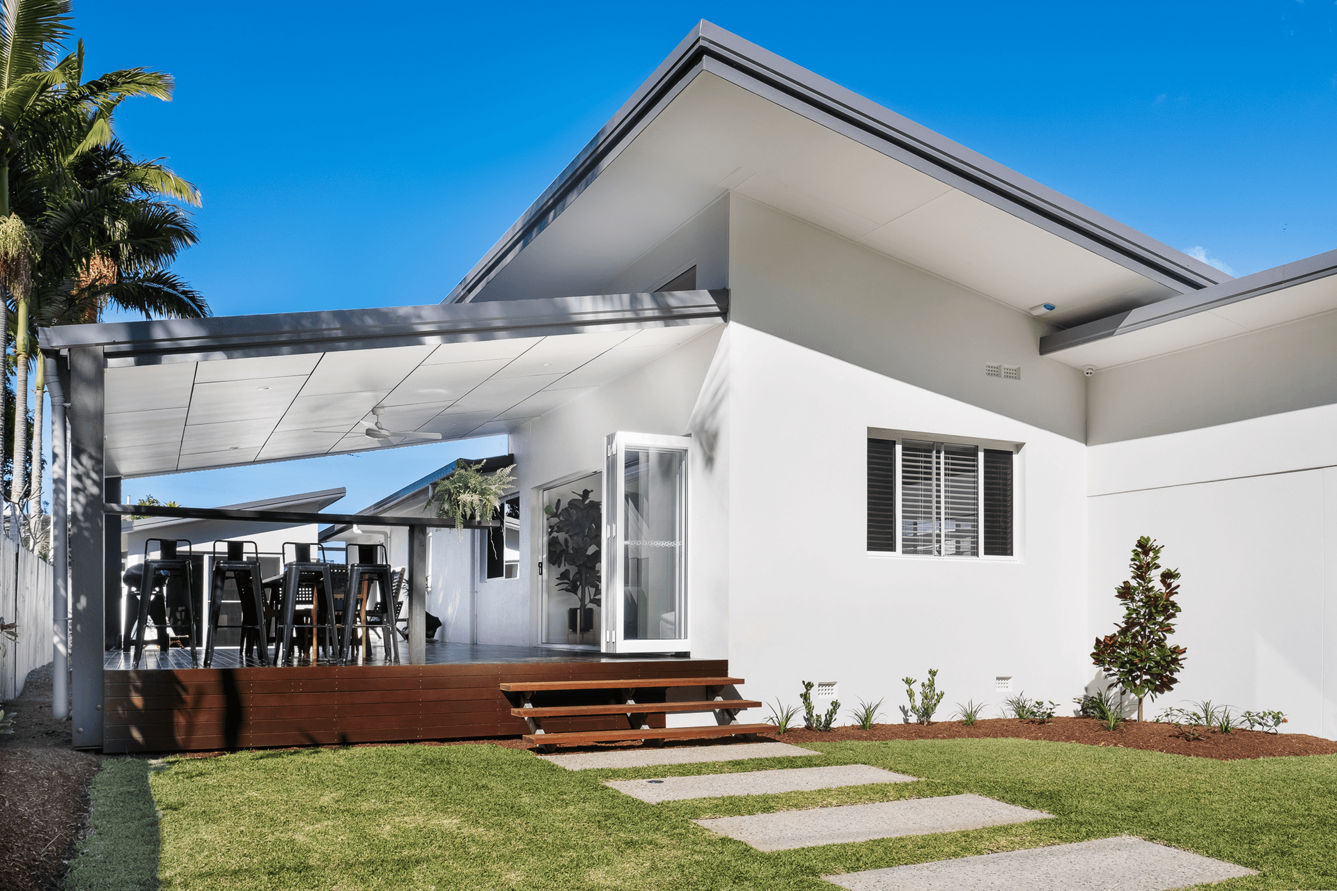 50 Djerral Avenue, Burleigh Heads, QLD 4220