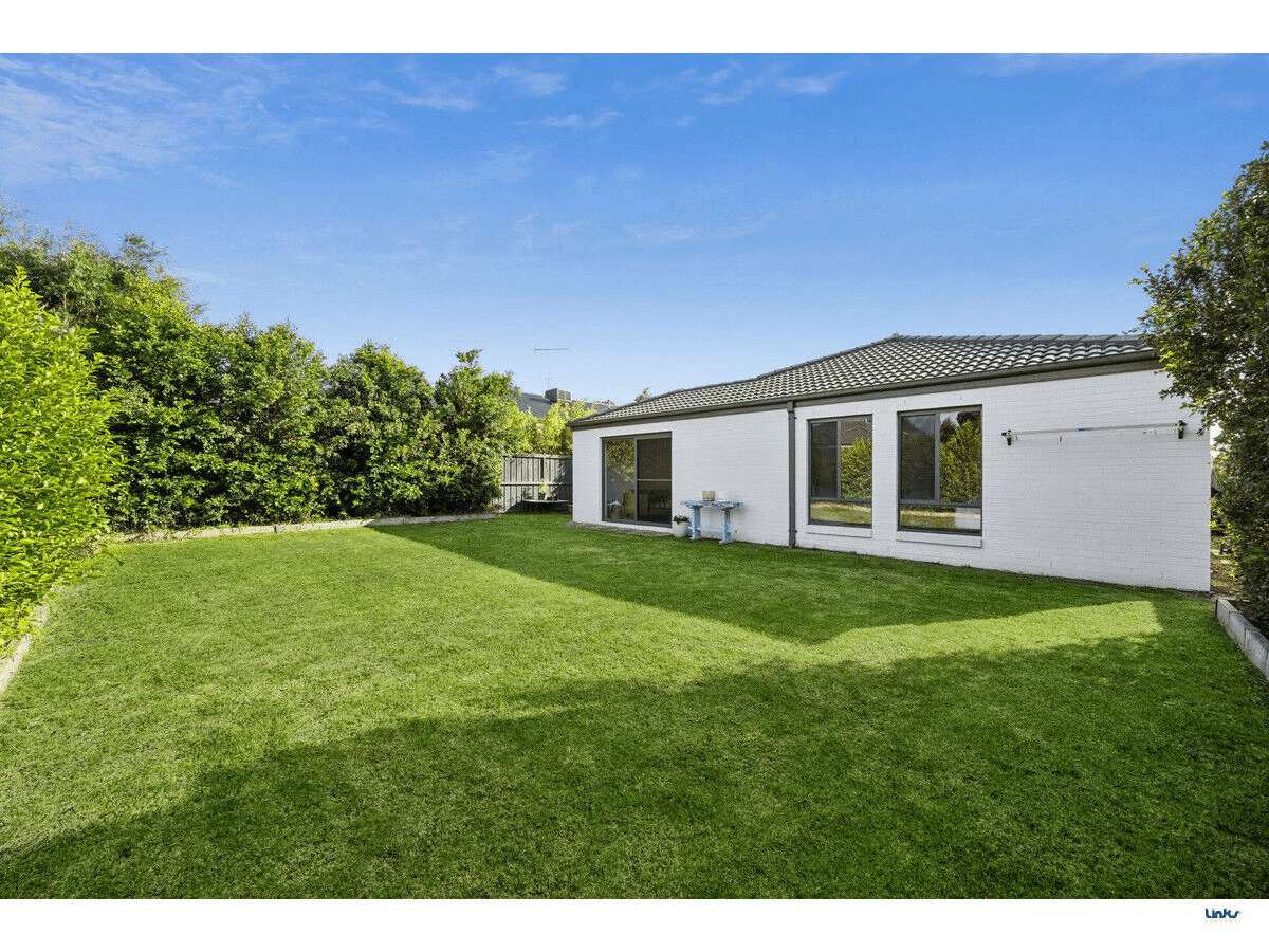 22 Tubular Avenue, Torquay, VIC 3228