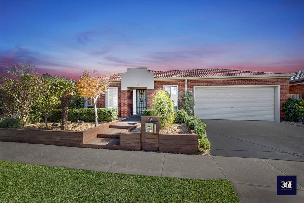 19 Breton Drive, Hoppers Crossing, VIC 3029