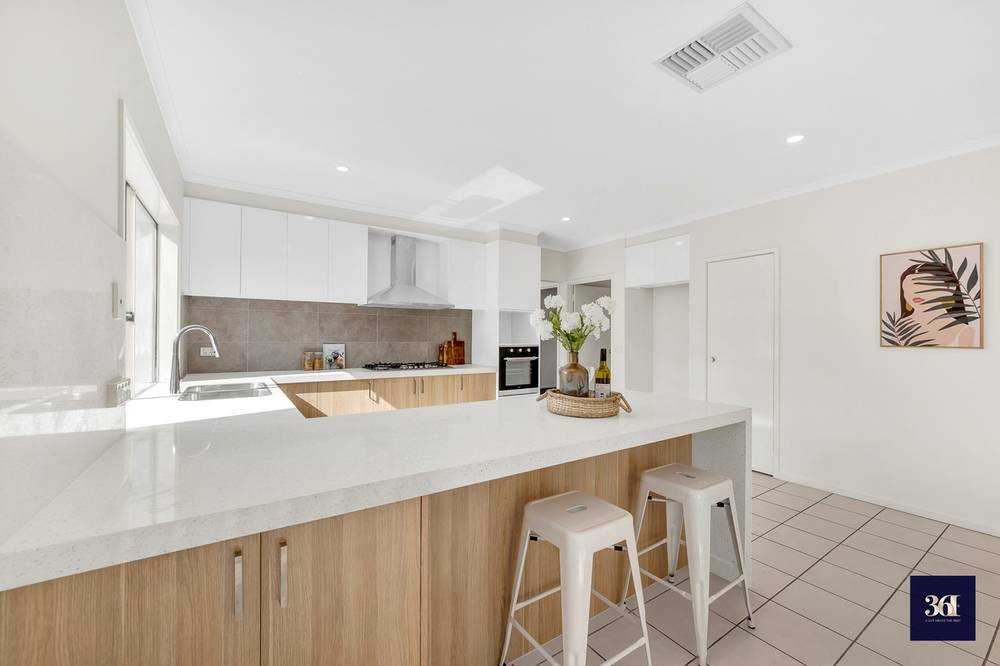 19 Breton Drive, Hoppers Crossing, VIC 3029