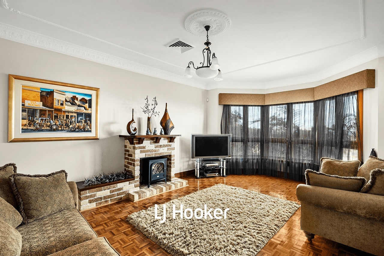 24 Glenshee Place, GLENHAVEN, NSW 2156