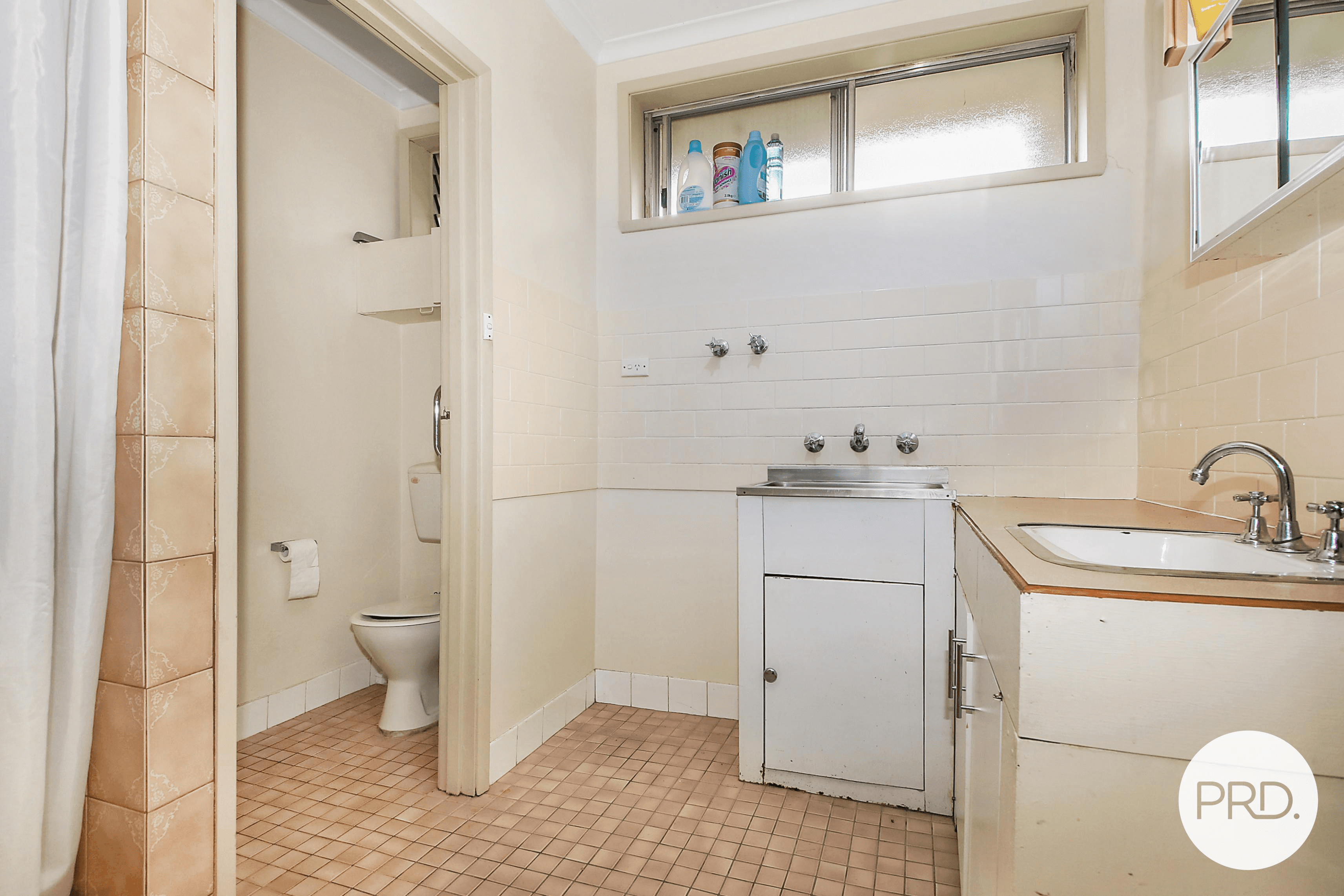 1/309-311 Moore Street, LAVINGTON, NSW 2641