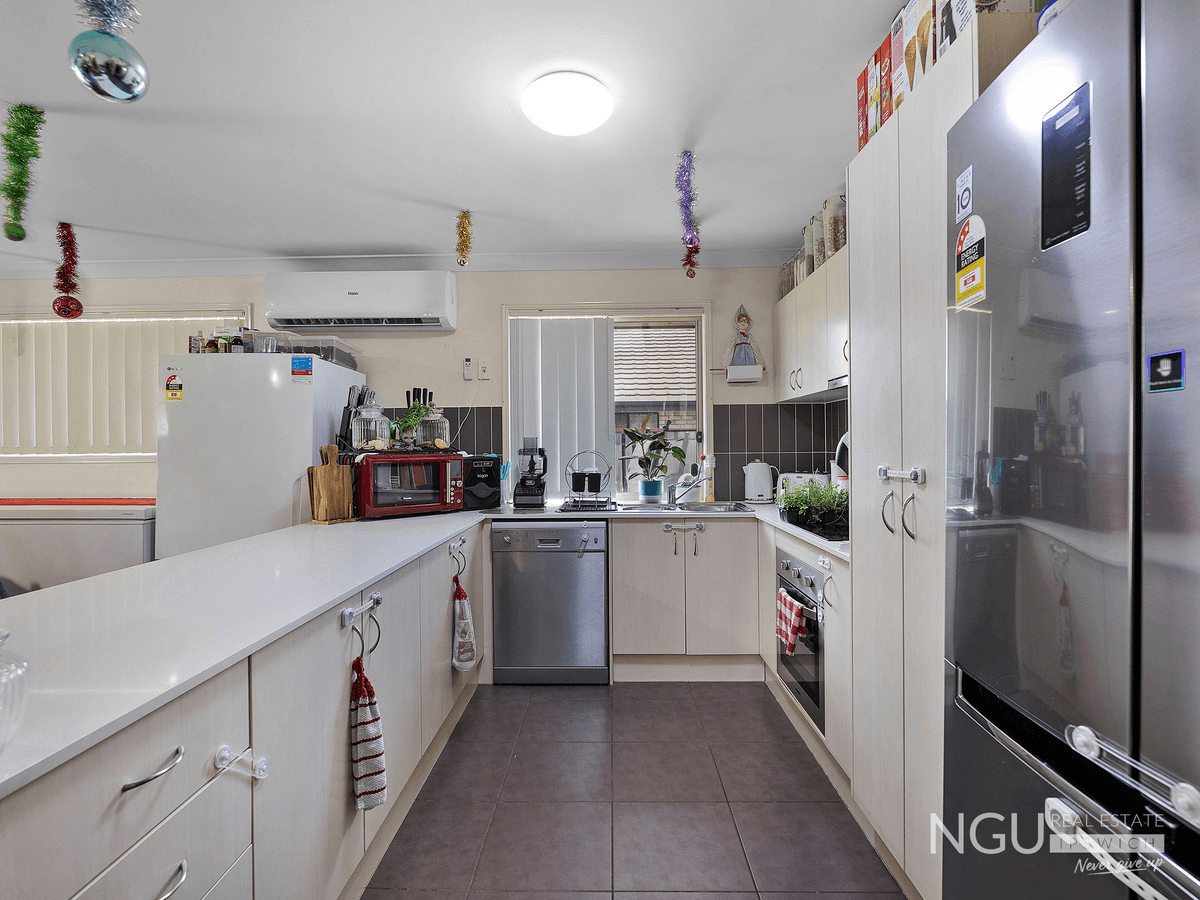 27 Aramac Street, Brassall, QLD 4305