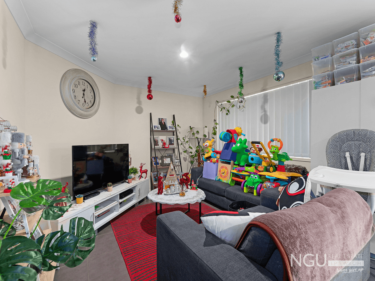 27 Aramac Street, Brassall, QLD 4305