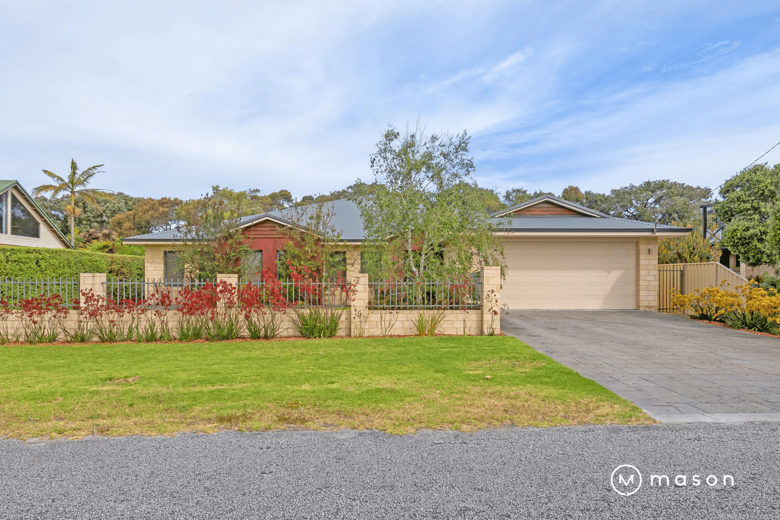 7 Albert Street, LITTLE GROVE, WA 6330