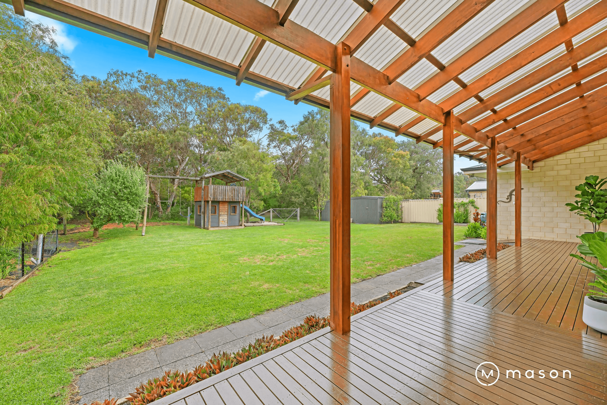 7 Albert Street, LITTLE GROVE, WA 6330