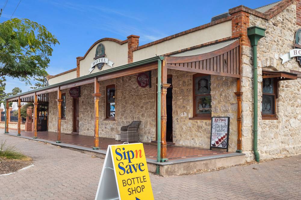 24 Main South Road, NORMANVILLE, SA 5204