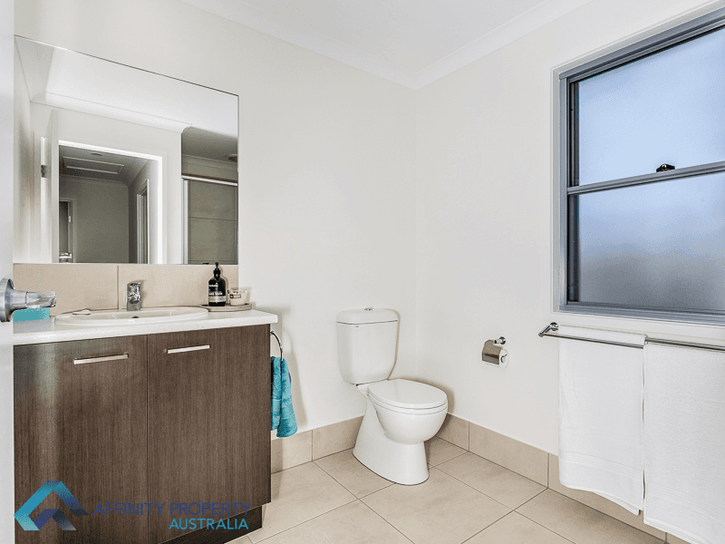 209 Marsden Road, KALLANGUR, QLD 4503