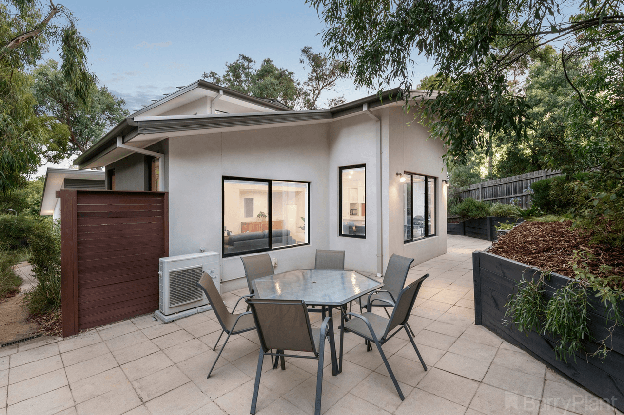 43 Barrow Drive, Heathmont, VIC 3135