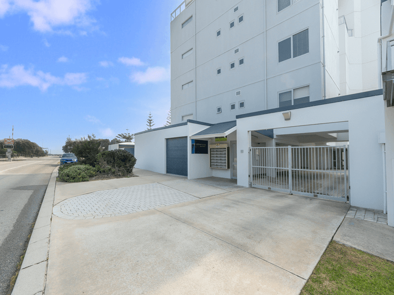 2/52 Rollinson Road, NORTH COOGEE, WA 6163