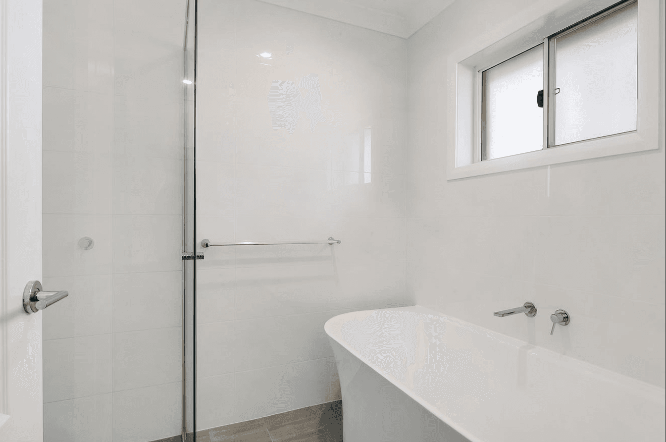 39 Collins Street, MARULAN, NSW 2579